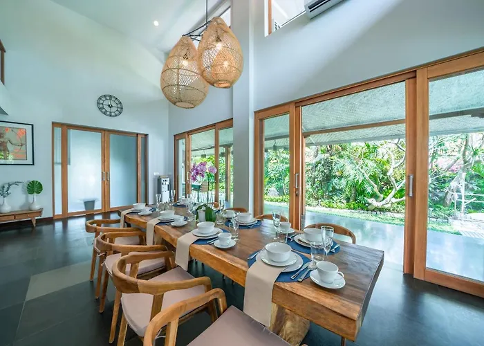Litera Bali Villa *